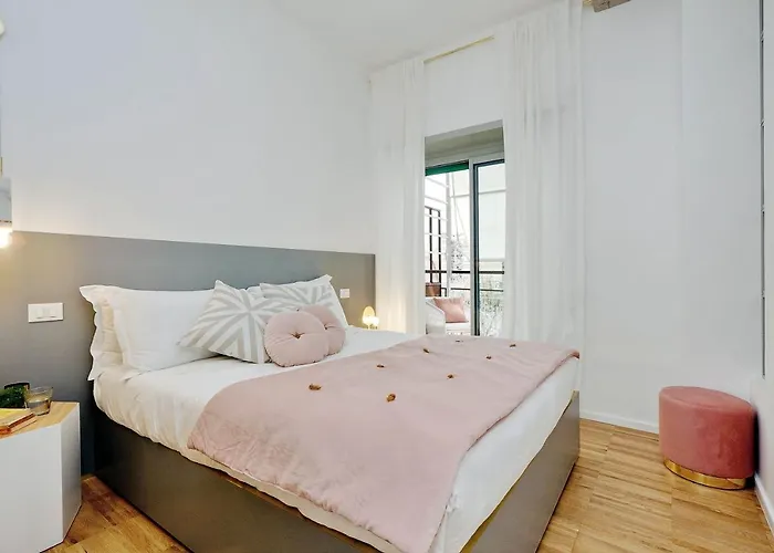 Ych-glamour Flat Rome