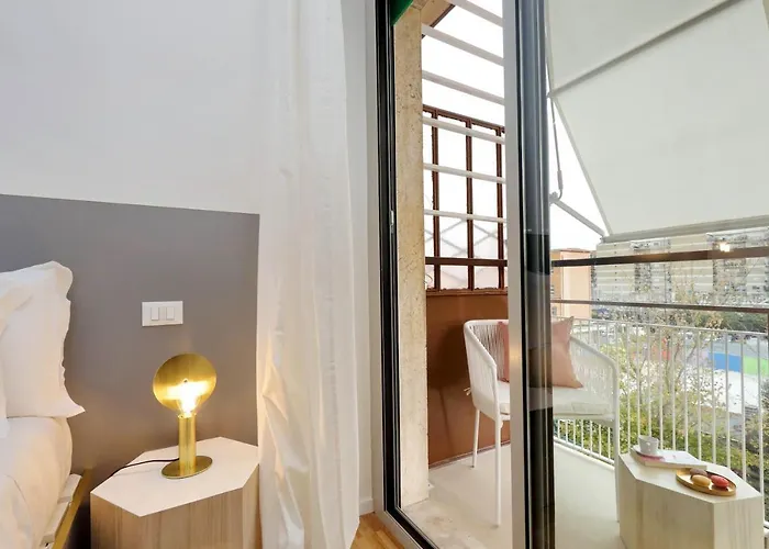 Ych-glamour Flat Apartment *