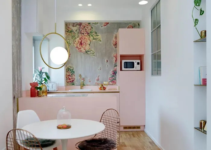 Ych-glamour Flat * Rome