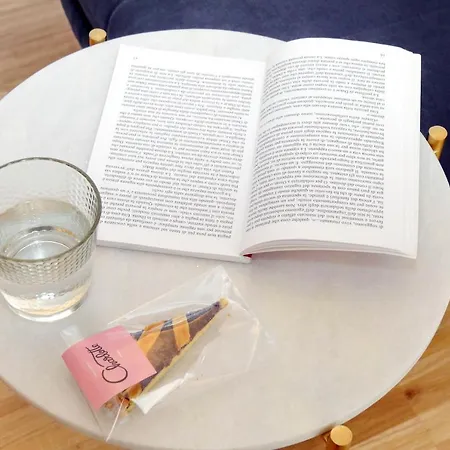 Ych-glamour Flat * Roma